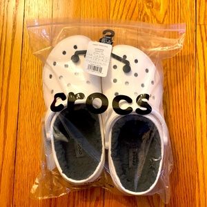 Unworn white fur lined Crocs, mens 5 womens 7